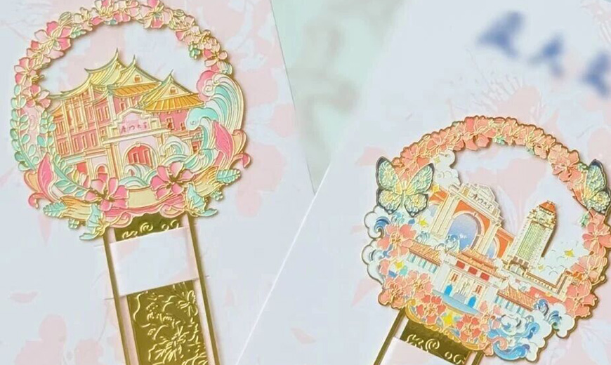 纪念感满满！！把校园四季美景揣进书页里