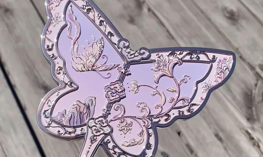 当传统美学邂逅现代工艺~ 新中式金属镜美到挪不开眼